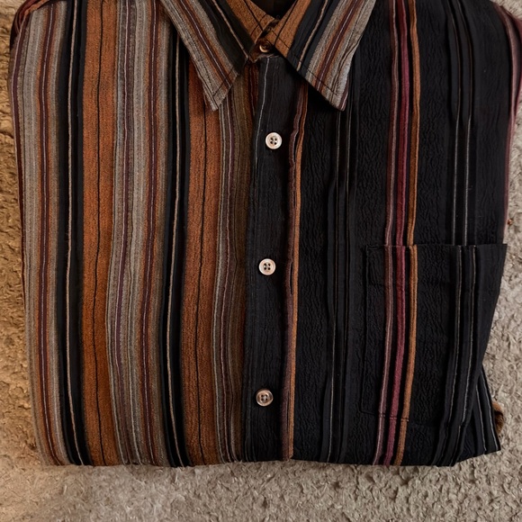 “RARE” - Men's SQ WEAR Long Sleeve Striped Black and Brown Stylish Shirt Med/lrg - Picture 7 of 8